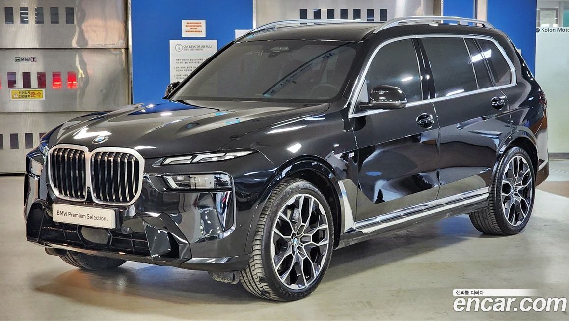 BMW X7 xDrive 40i M Sport 6STR, 2024