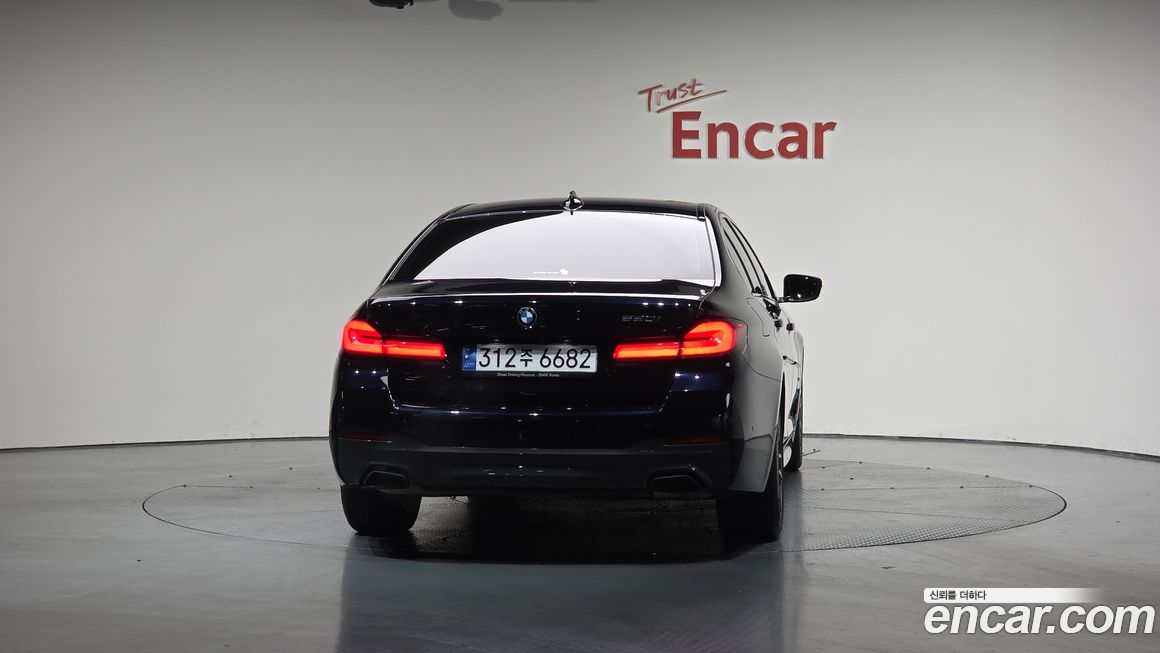 BMW 5-Series 520i M Sport, 2023