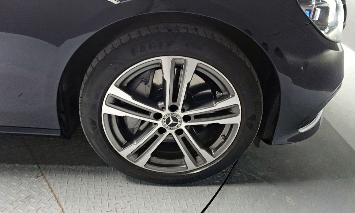 Mercedes-Benz E-Class E350 4MATIC Avantgarde, 2022