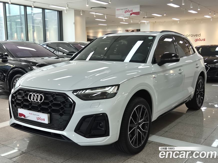 Audi Q5 45 TFSI Quattro Premium, 2024