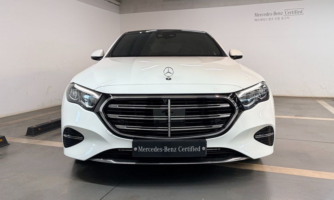 Mercedes-Benz E-Class E220d 4MATIC Exclusive, 2024
