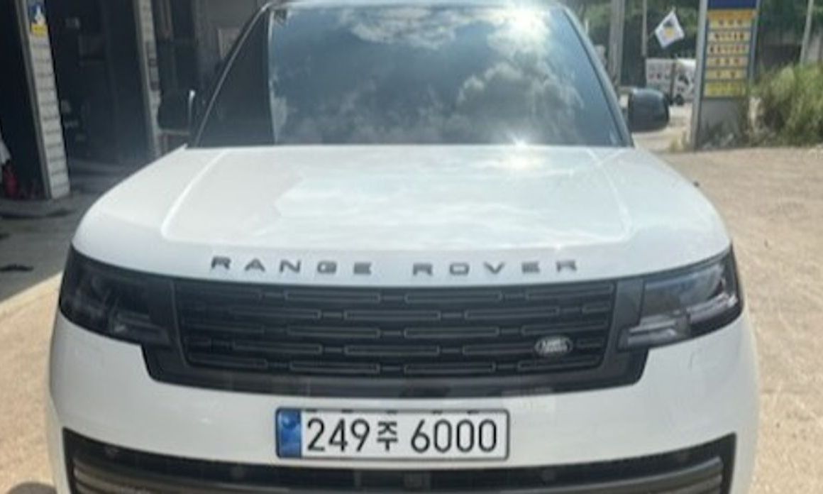 Land Rover Range Rover P530 Autobiography Long Wheel Base, 2024