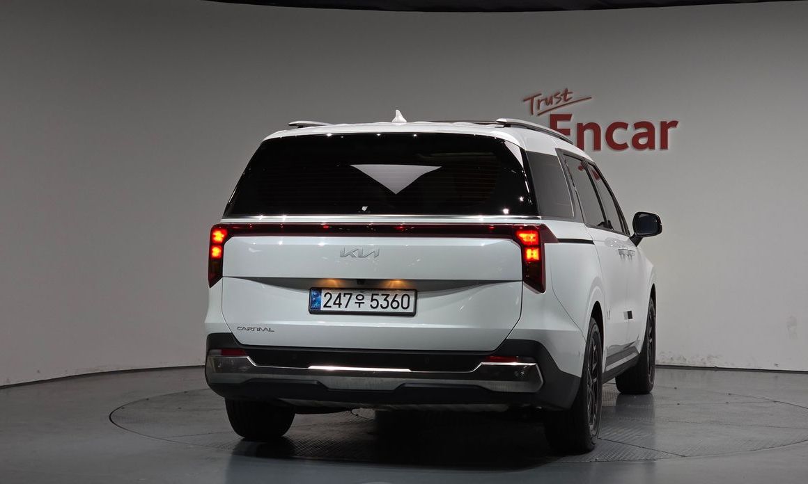 Kia Carnival 9-Seater Noblesse, 2025