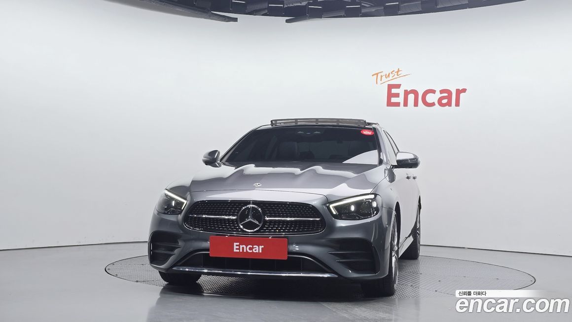 Mercedes-Benz E-Class E350 4MATIC AMG Line, 2022