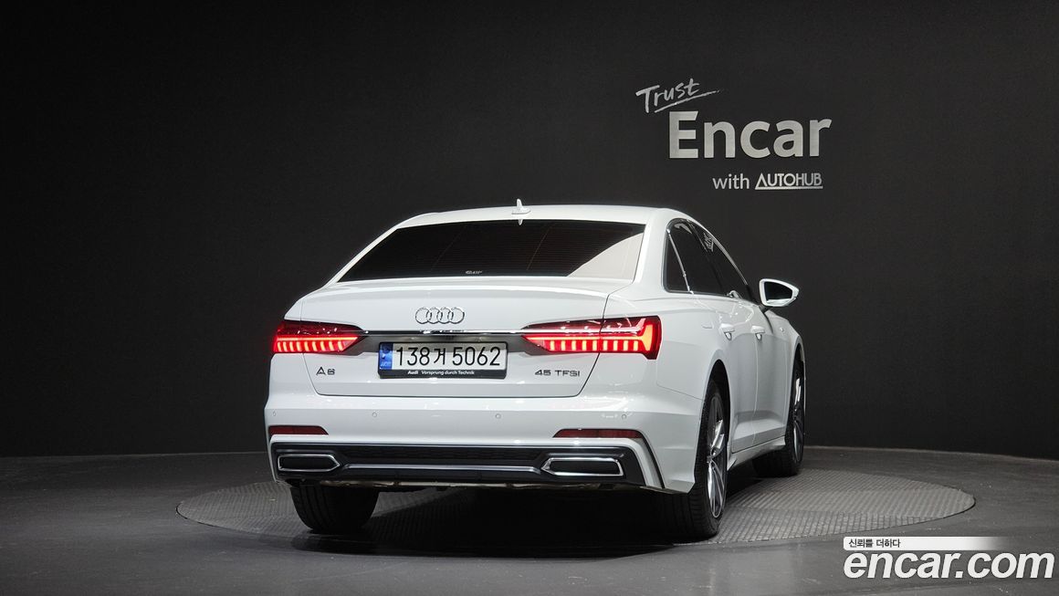 Audi A6 45 TFSI Premium, 2023