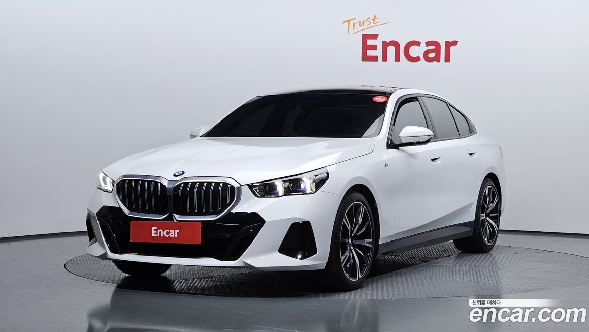 BMW 5-Series 530i xDrive M Sport, 2024