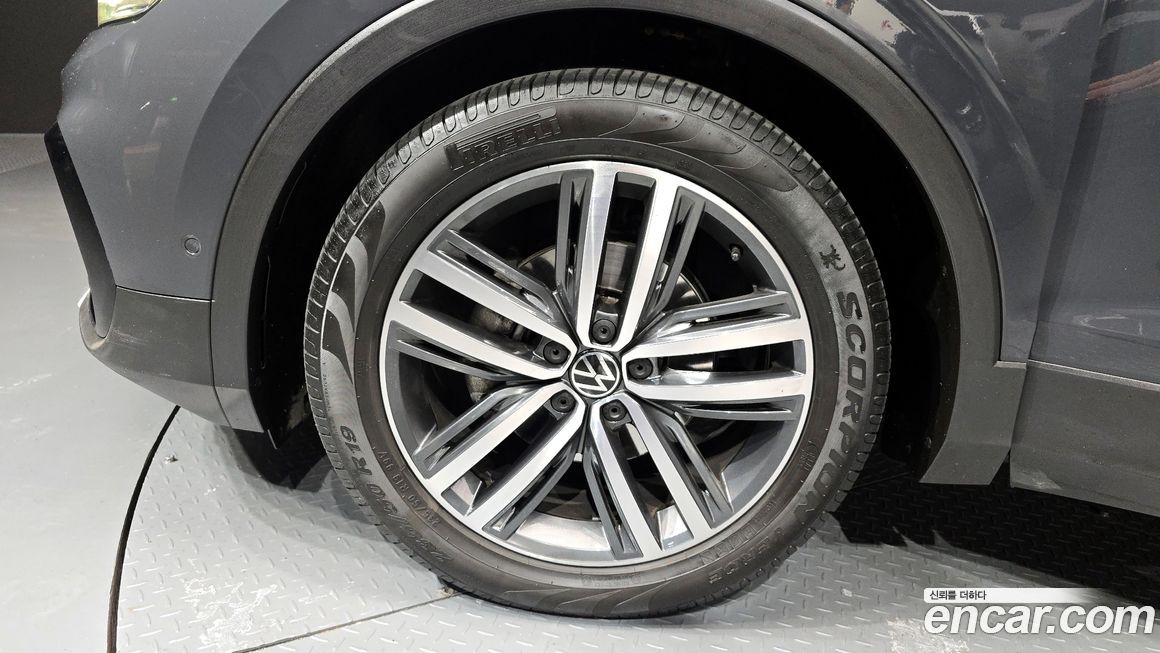 Volkswagen Tiguan 2.0 TDI Prestige, 2023