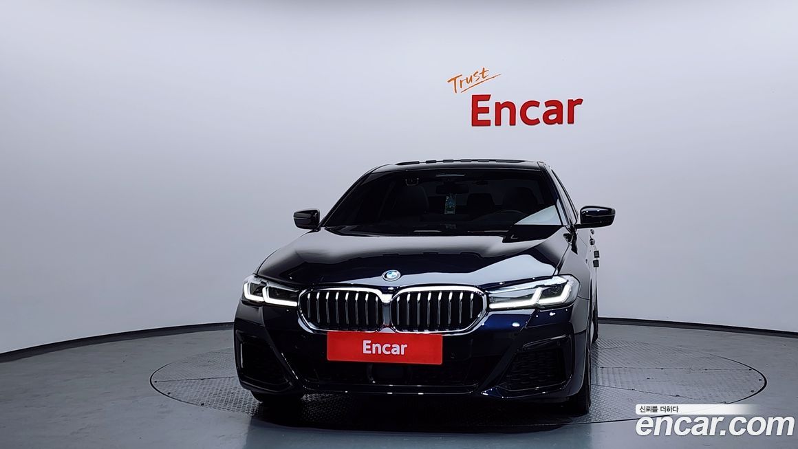 BMW 5-Series 520i M Sport, 2022