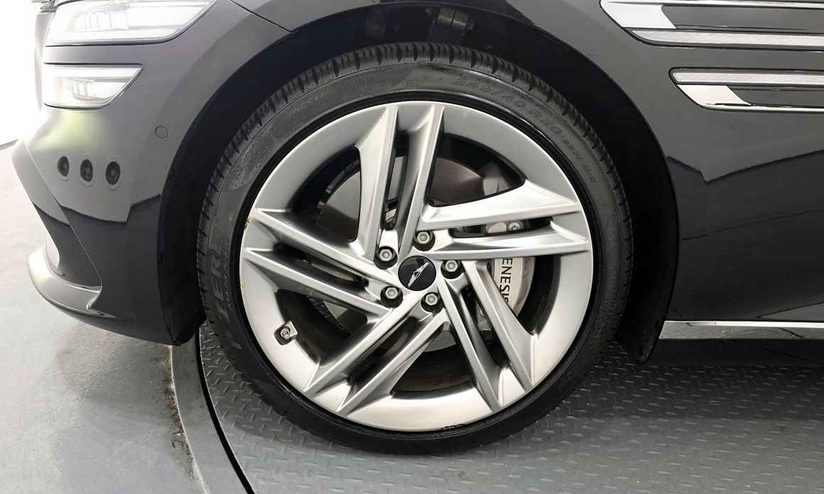 Genesis G80 Gasoline 2.5 Turbo AWD, 2025