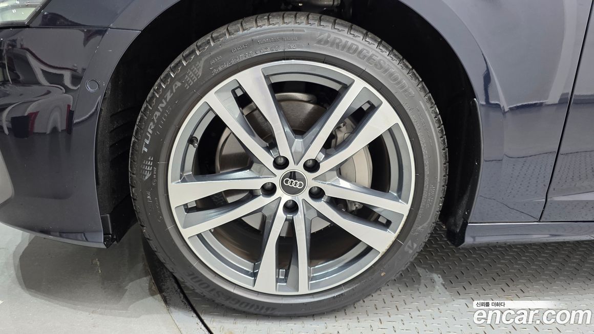 Audi A6 45 TFSI Premium, 2023