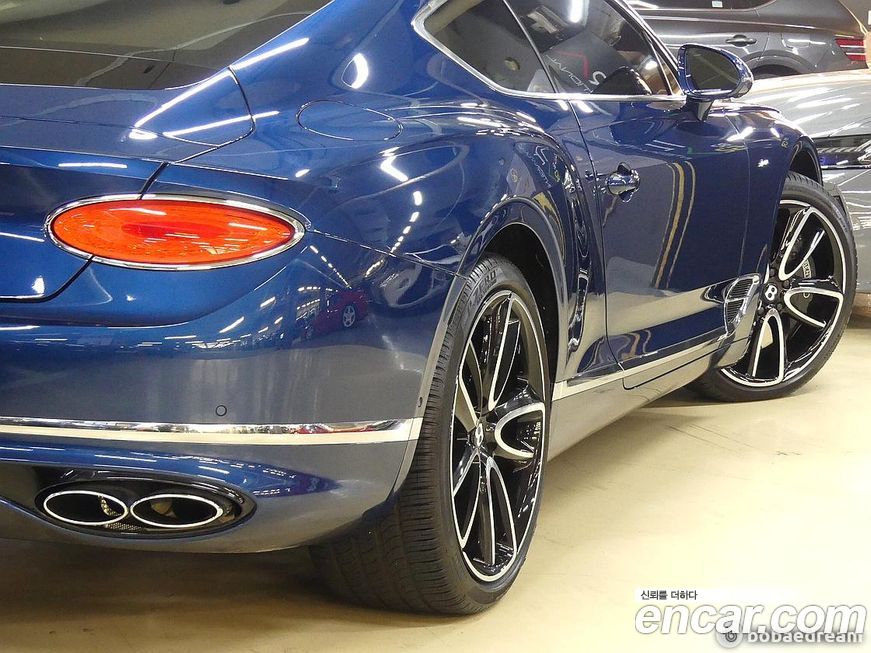 Bentley Continental 4.0 GT Azure, 2023