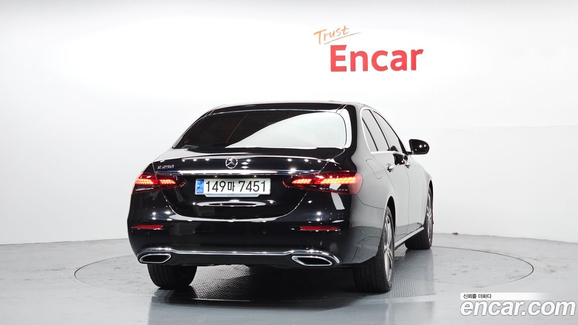 Mercedes-Benz E-Class E250 Avantgarde, 2023