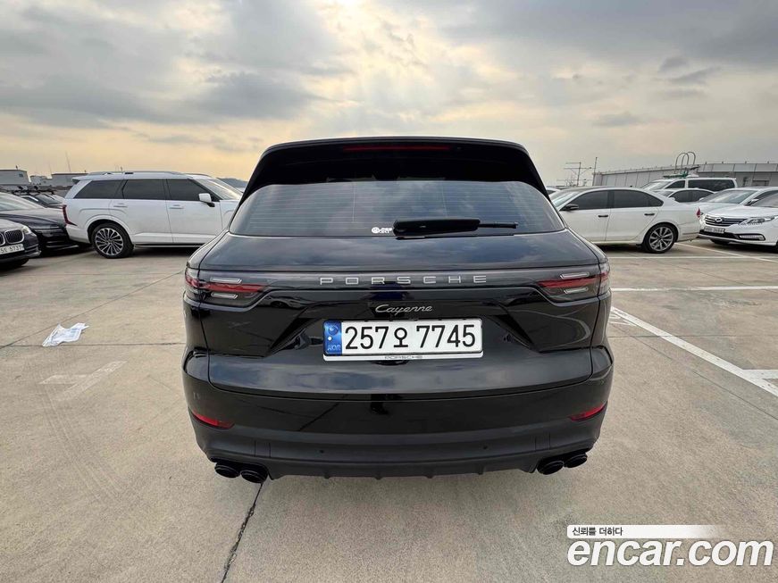 Porsche Cayenne 3.0 PLATINUM EDITION, 2023