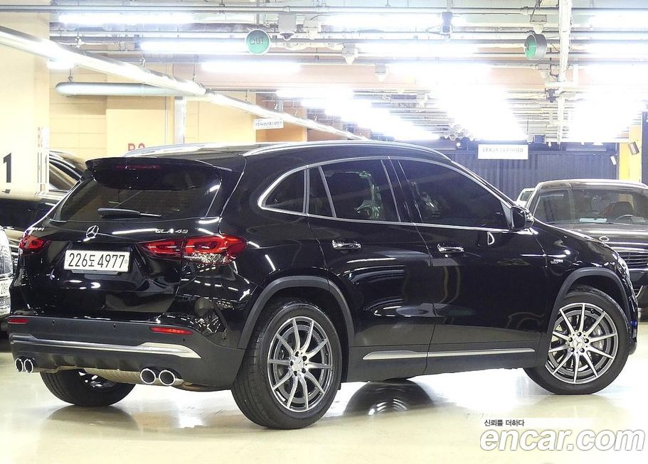 Mercedes-Benz GLA-Class GLA45 AMG 4MATIC+, 2022