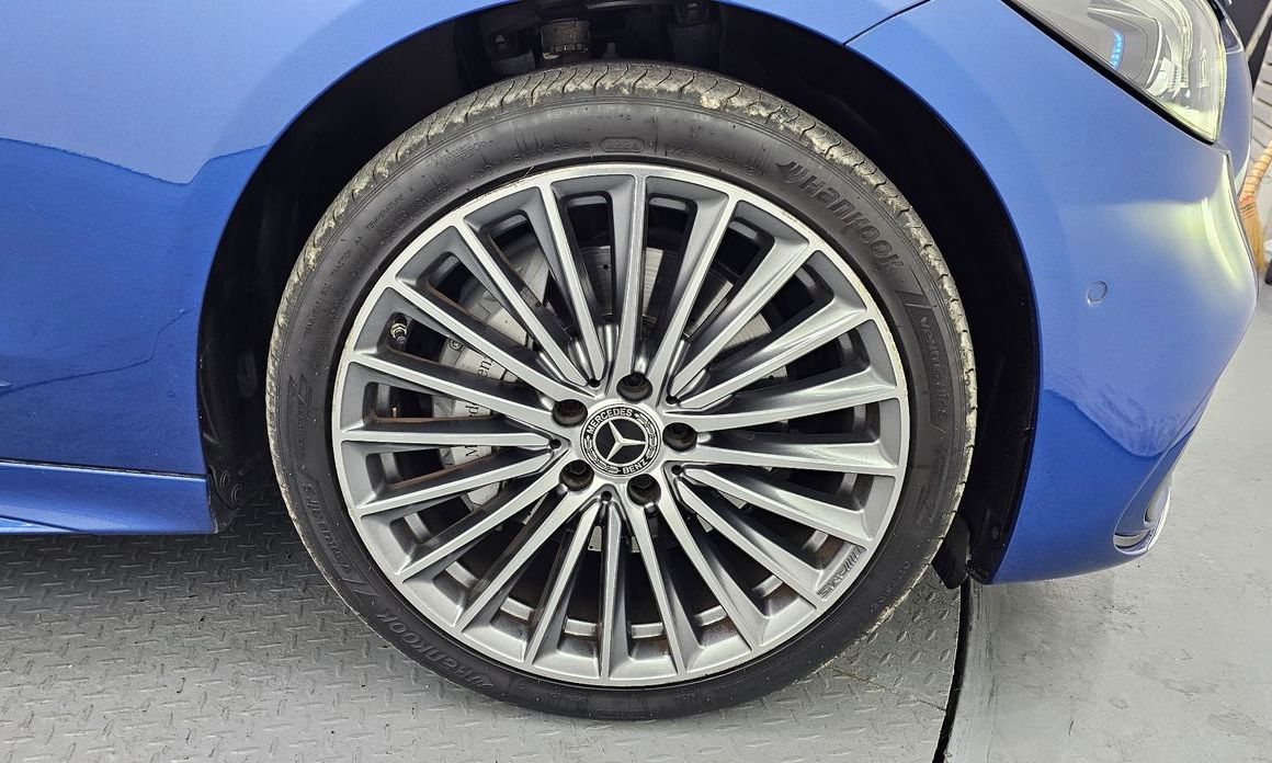 Mercedes-Benz C-Class C300 AMG Line, 2022