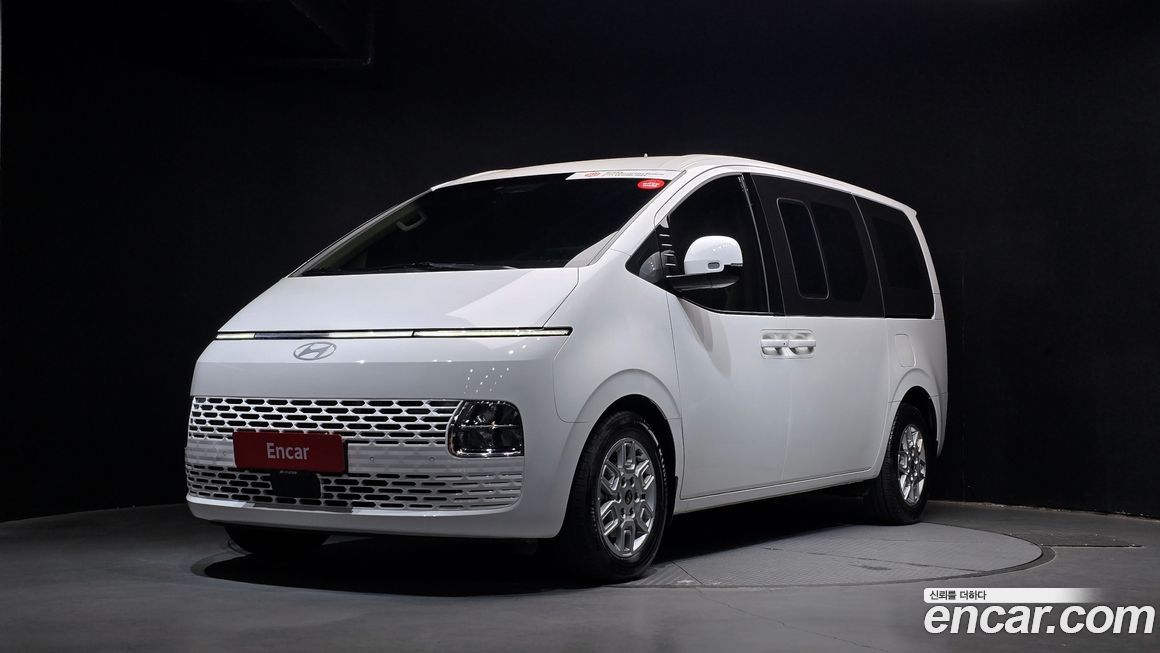 Hyundai Staria Cargo 5-Seater, 2025