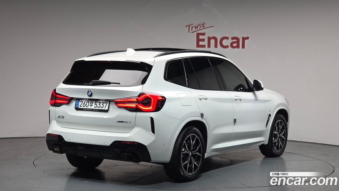 BMW X3 xDrive 20i M Sports Pro, 2022