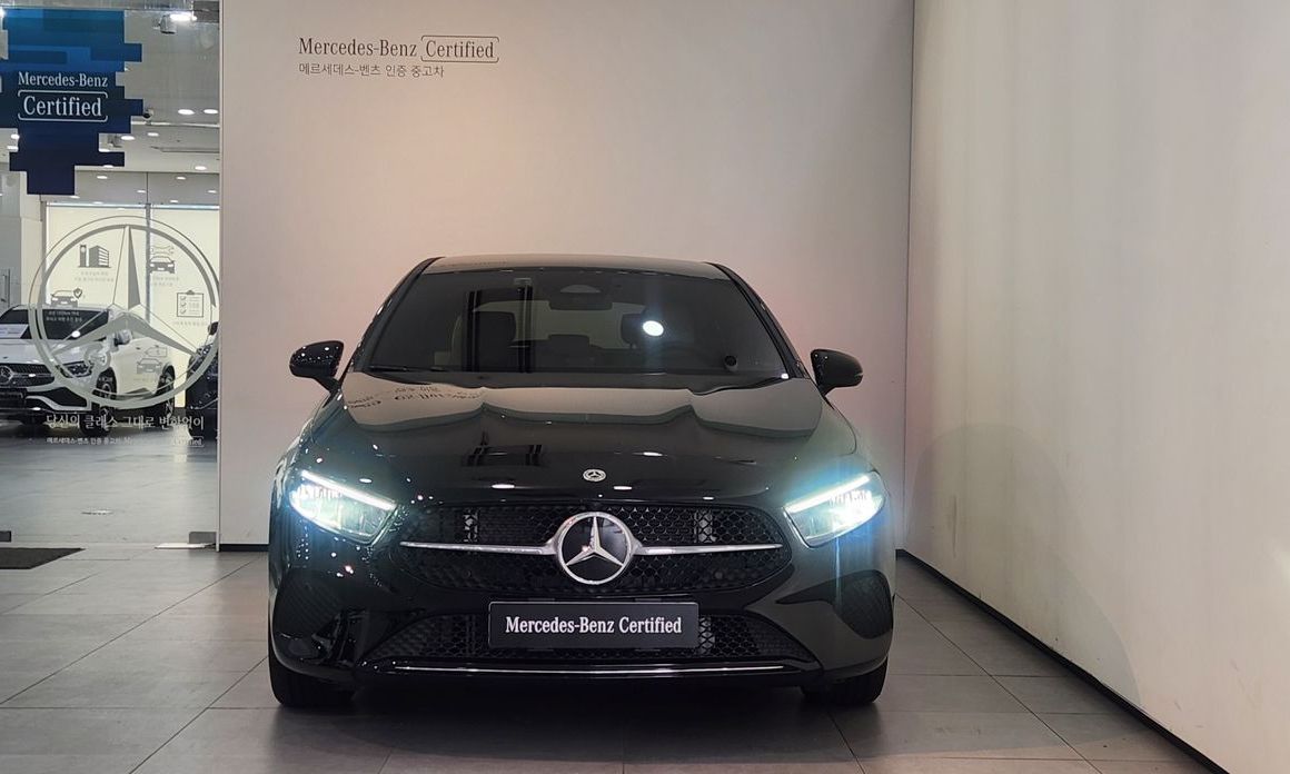 Mercedes-Benz A-Class A220 Hatchback, 2024