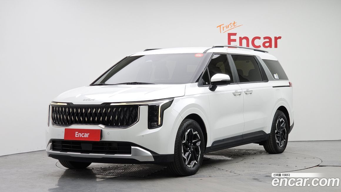 Kia Carnival 9-Seater Prestige, 2024