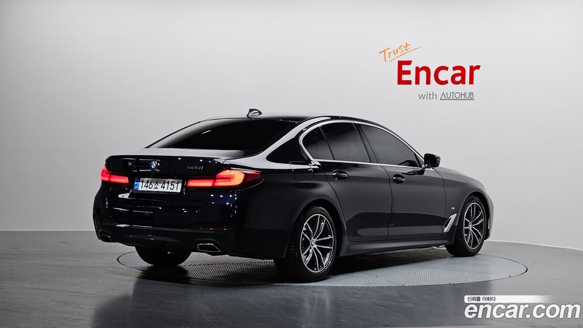 BMW 5-Series 520i M Sport, 2022