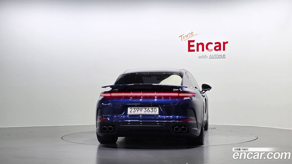 Porsche Panamera 4.0 GTS, 2025