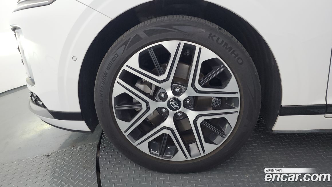 Hyundai Grandeur 2,5 Gasoline 2WD, 2023