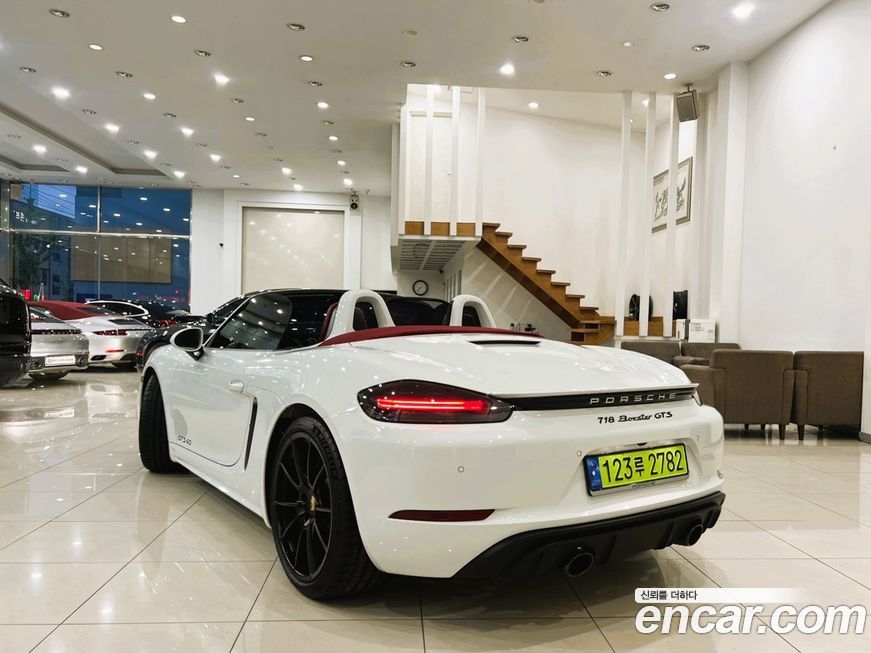 Porsche 718 4.0 GTS, 2024