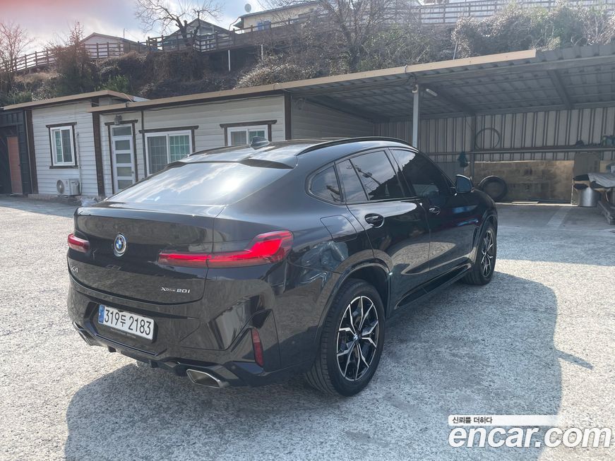 BMW X4 xDrive20i M Sport, 2023