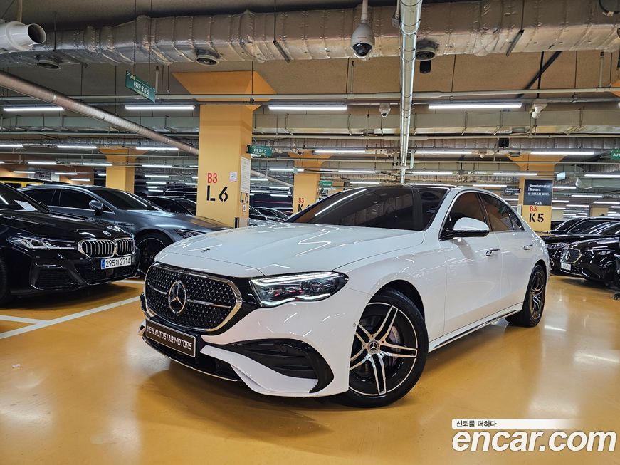 Mercedes-Benz E-Class E300 4MATIC AMG Line, 2024