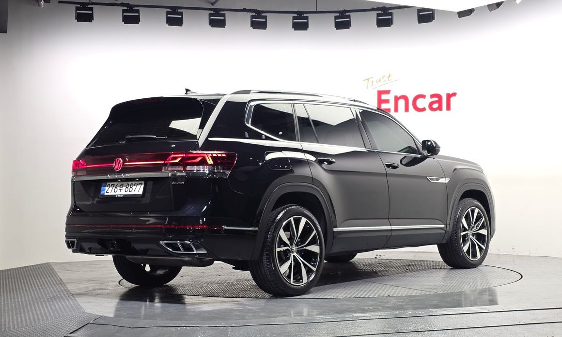 Volkswagen Atlas 2.0 TSI R-LINE 6-Seater, 2025