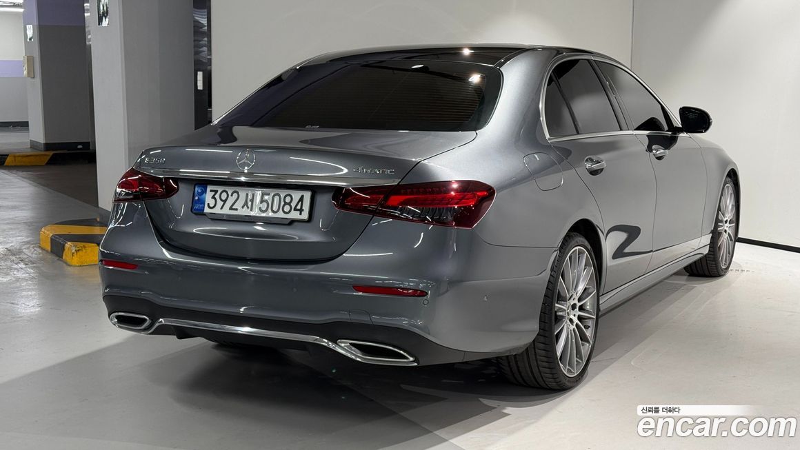 Mercedes-Benz E-Class E350 4MATIC AMG Line, 2022