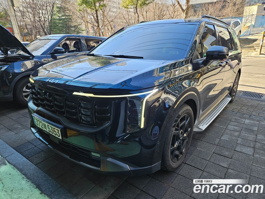 Kia Carnival 7-Seater Gravity, 2025