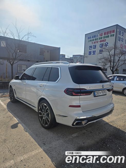 BMW X7 xDrive 40d M Sport 6STR, 2025