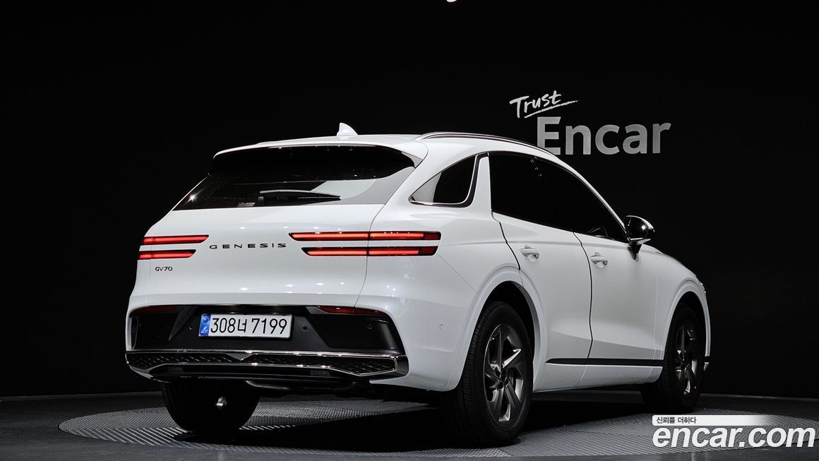 Genesis GV70 2.5T Gasoline 2WD, 2025
