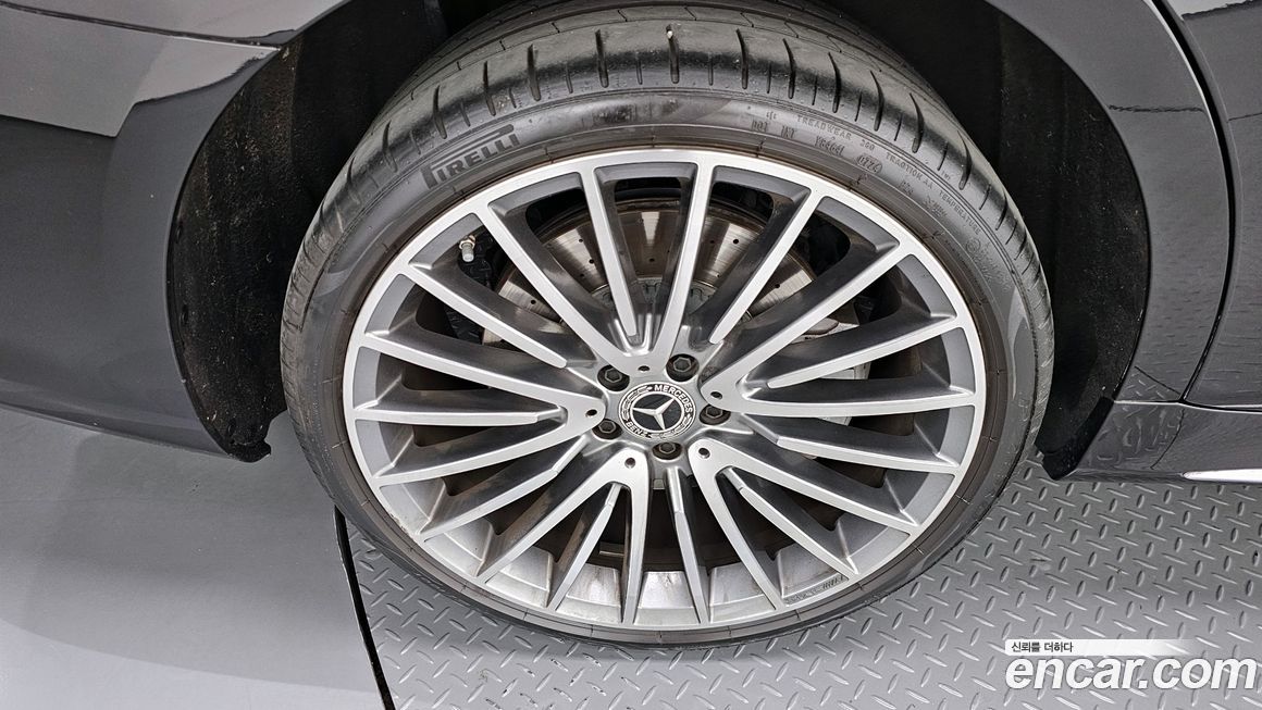 Mercedes-Benz S-Class S500L 4MATIC, 2024