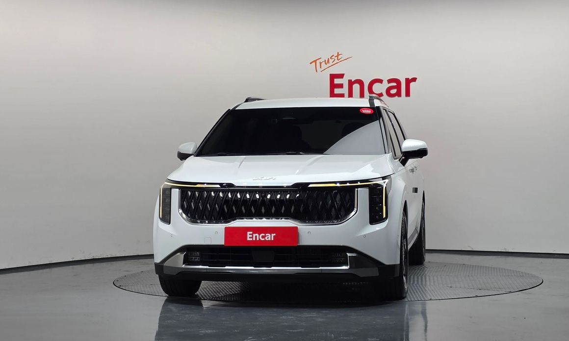 Kia Carnival 7-Seater Signature, 2024