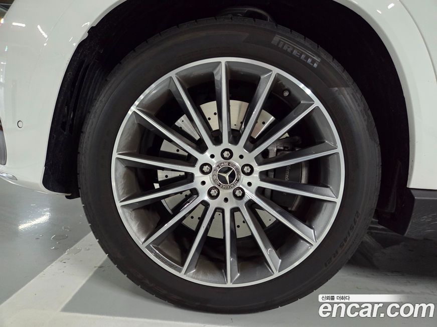 Mercedes-Benz GLE-Class GLE450 4MATIC, 2025