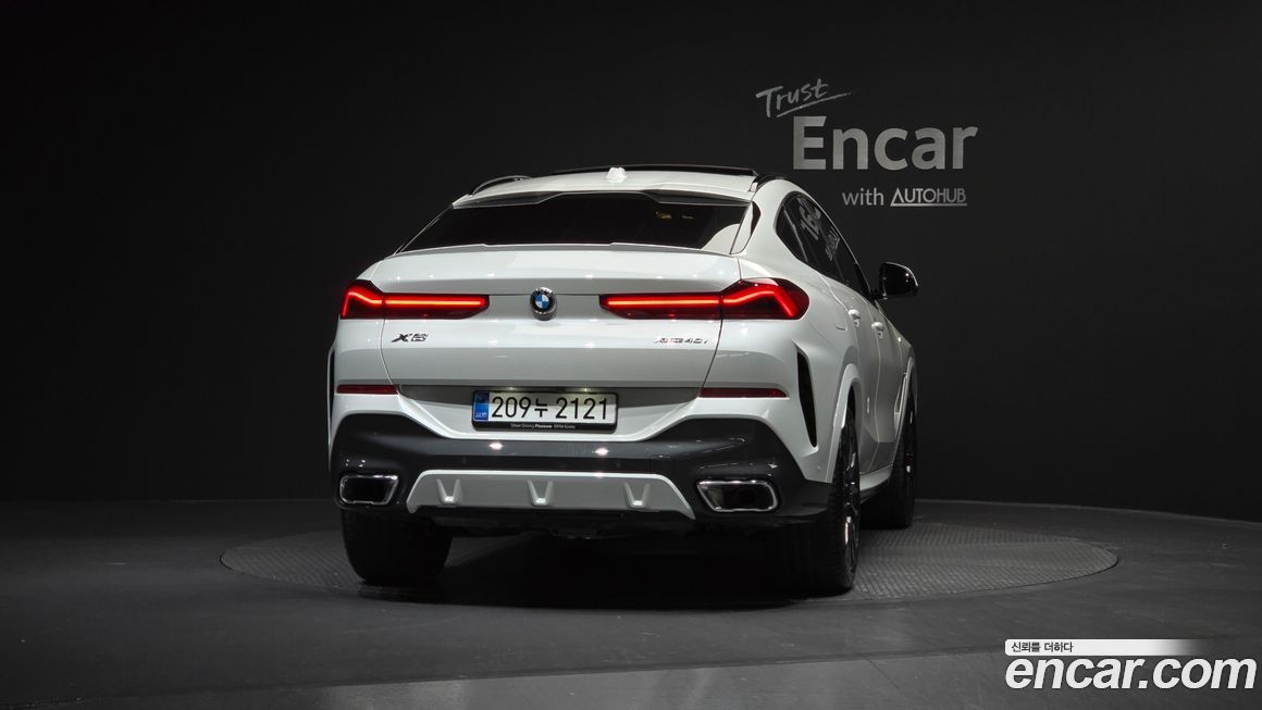 BMW X6 xDrive40i M Sport, 2025