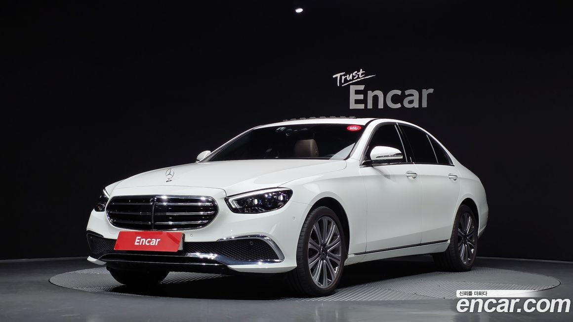 Mercedes-Benz E-Class E350 4MATIC Exclusive, 2023