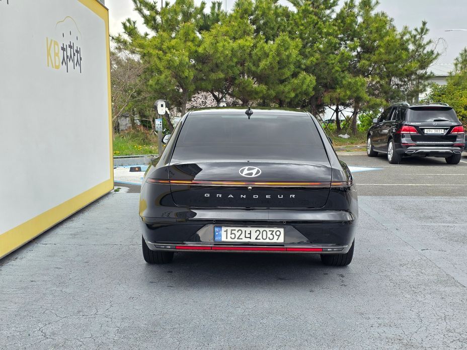 Hyundai Grandeur 2,5 Gasoline 2WD, 2024