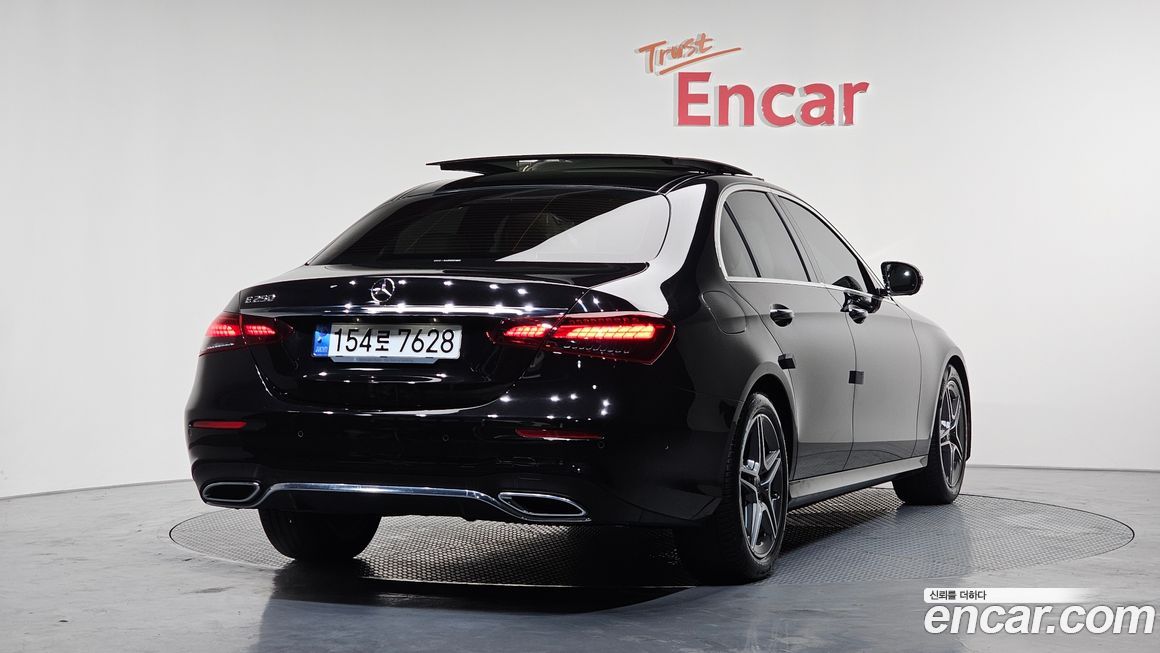 Mercedes-Benz E-Class E250 AMG Line, 2023