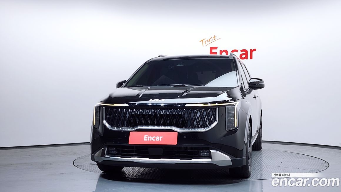 Kia Carnival 7-Seater Signature, 2024