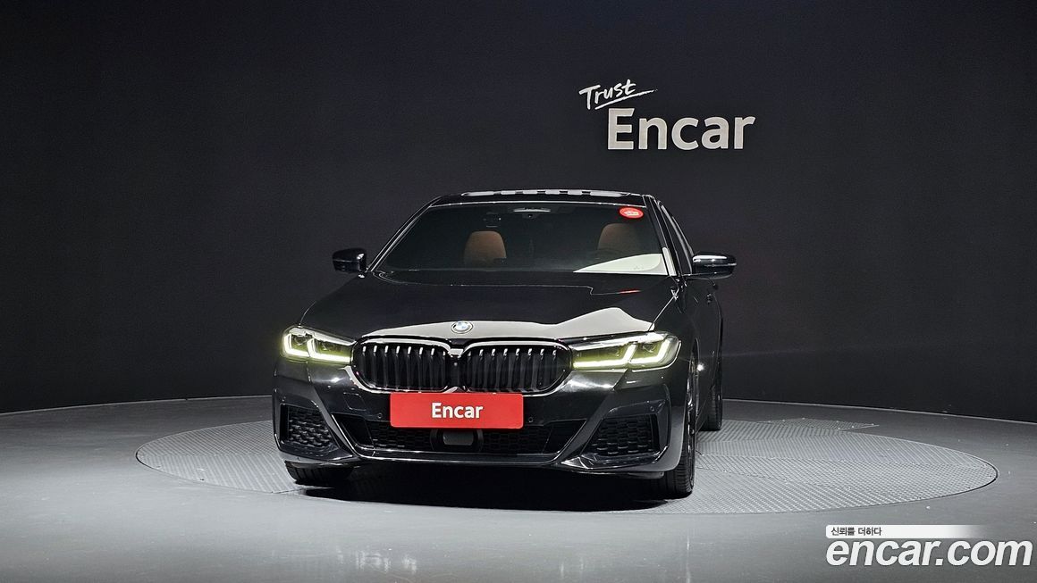 BMW 5-Series 520i M Sport, 2022