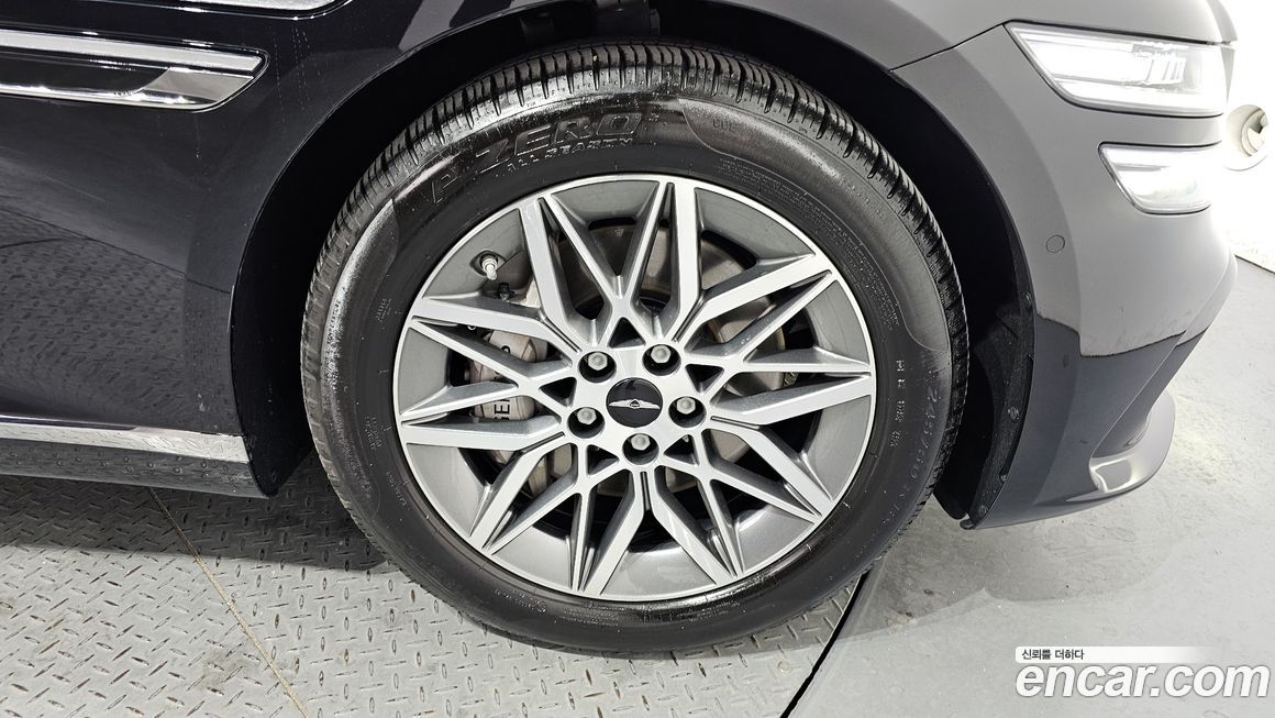 Genesis G80 Gasoline 2.5 Turbo AWD, 2025