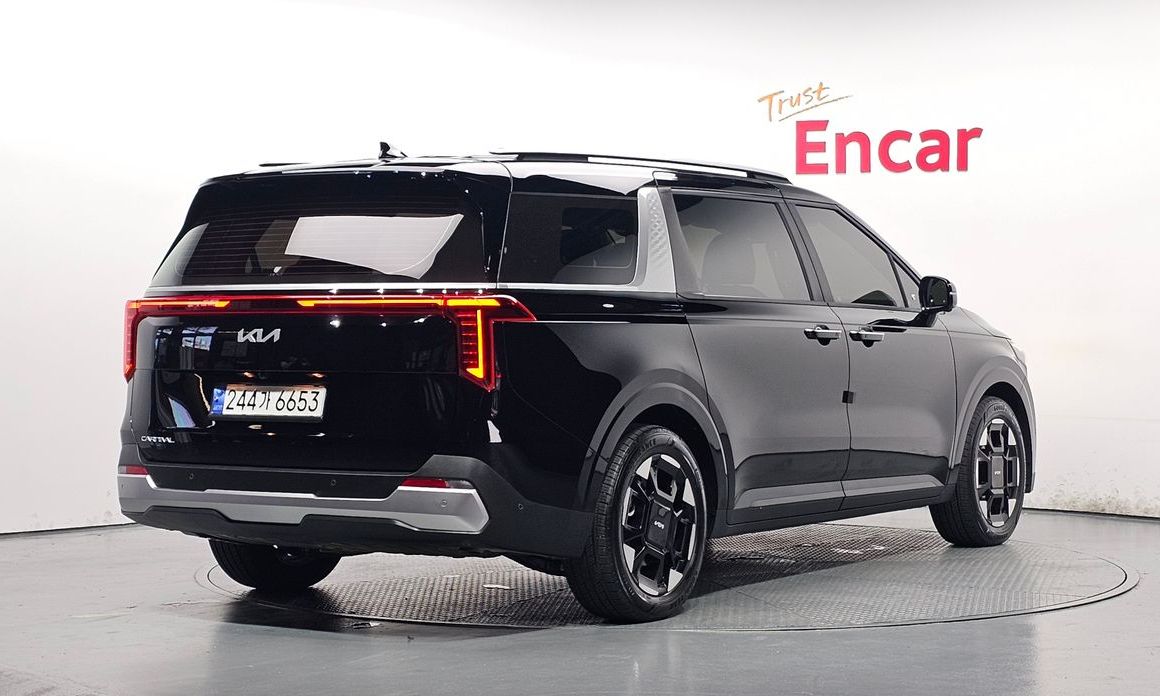 Kia Carnival 9-Seater Prestige, 2025