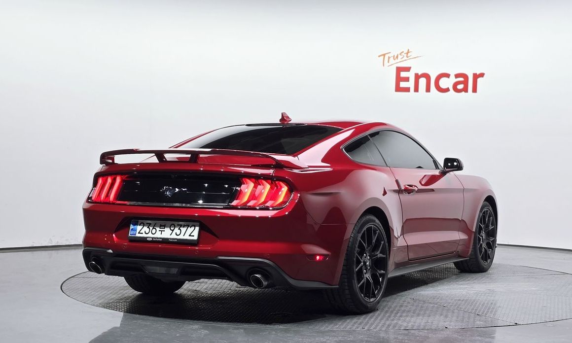 Ford Mustang Coupe, 2023