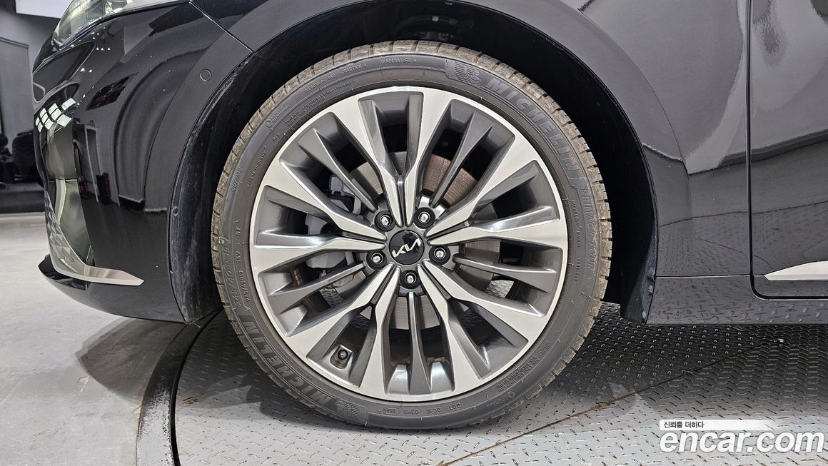 Kia K8 2.5 Gasoline 2WD, 2024