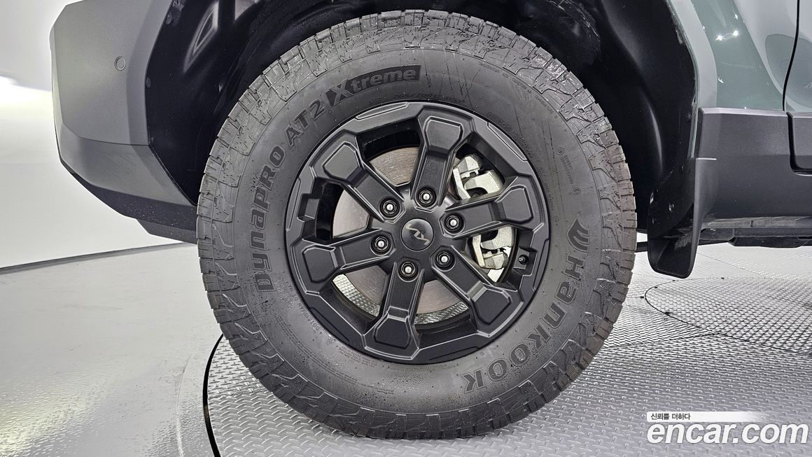 Kia Tasman 2.5T Gasoline 4WD, 2026