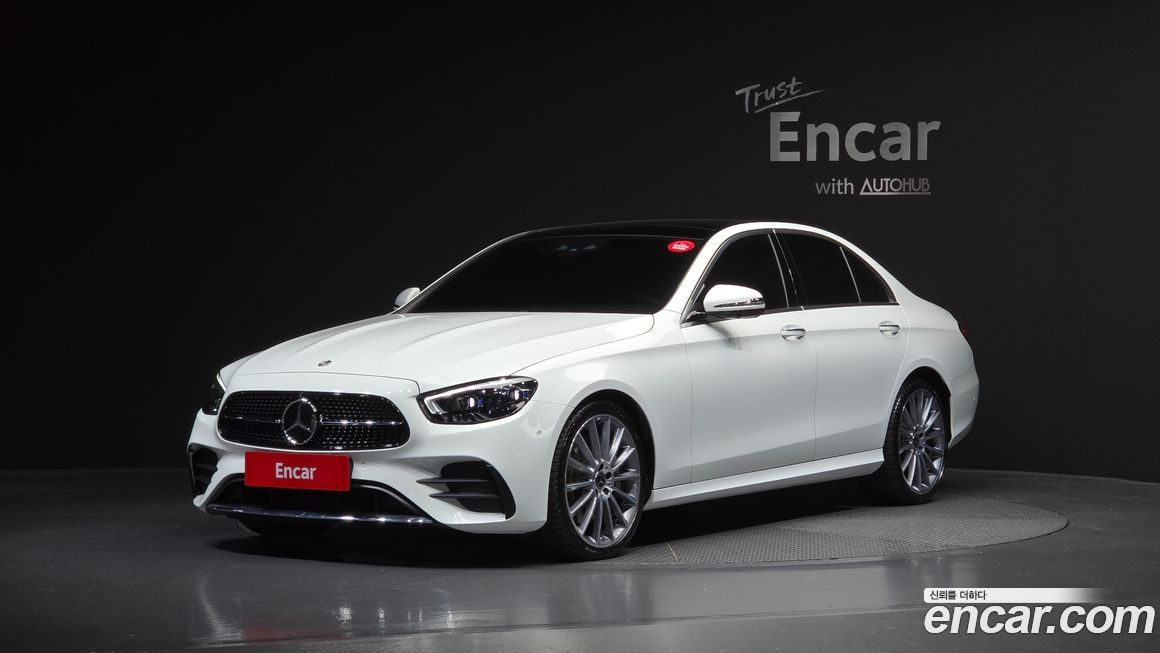 Mercedes-Benz E-Class E350 4MATIC AMG Line, 2022