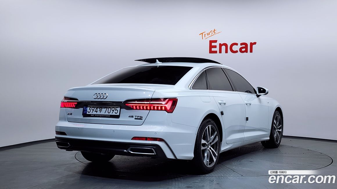 Audi A6 45 TFSI Quattro Premium, 2023